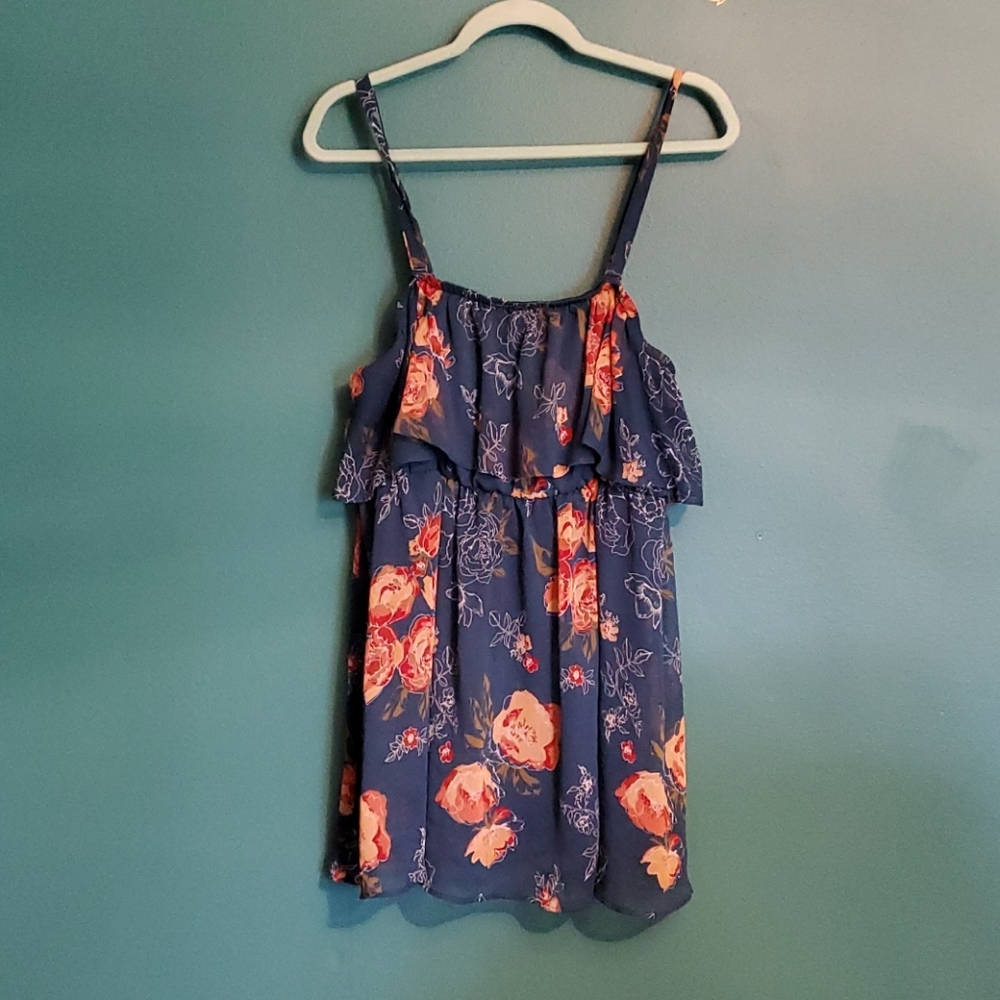 Torrid Strappy convertible floral top